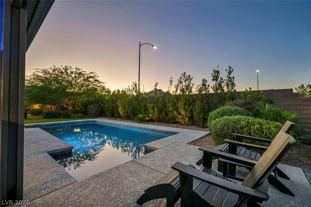 9520 Grand Pass Court, Las Vegas, NV 89129