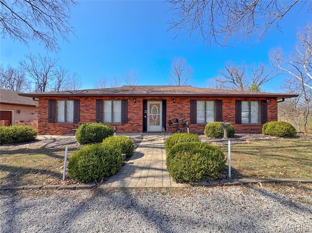 513 Wedgewood Lane, Columbia, IL 62236