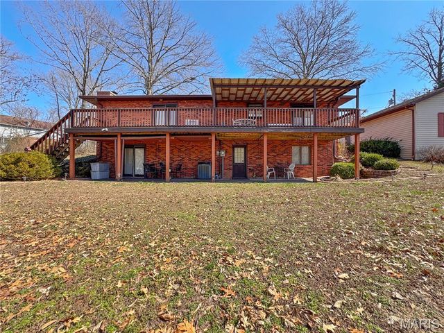 513 Wedgewood Lane, Columbia, IL 62236