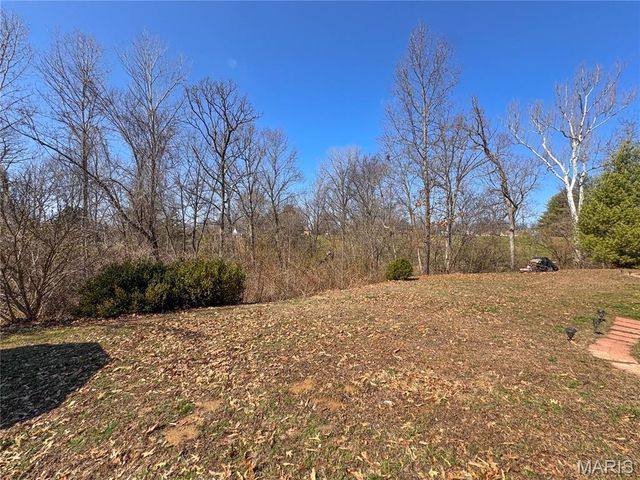 513 Wedgewood Lane, Columbia, IL 62236