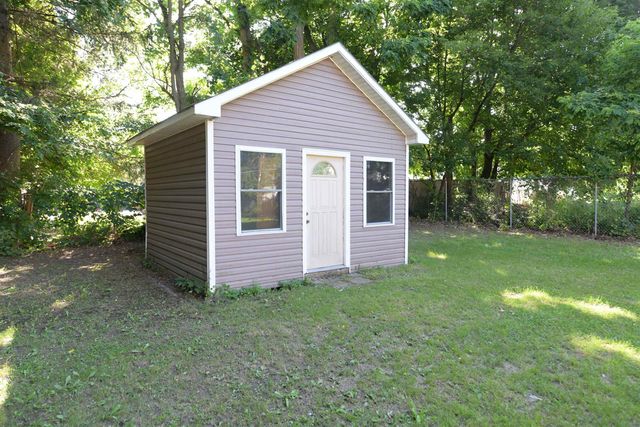 82 Hickok Street, Winooski, VT 05404