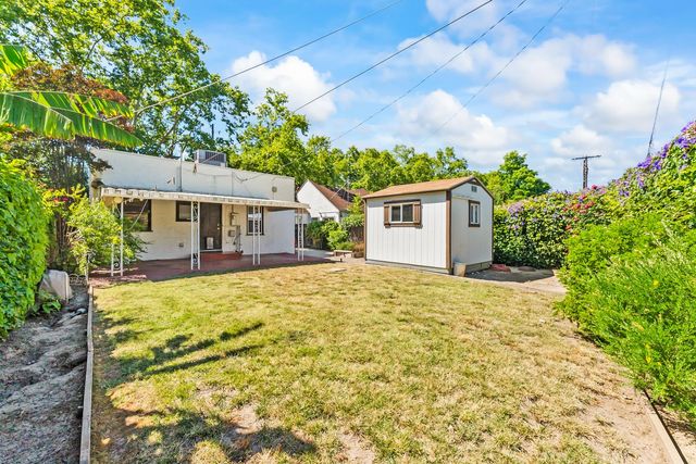 2653 Freeport Blvd, Sacramento, CA 95818