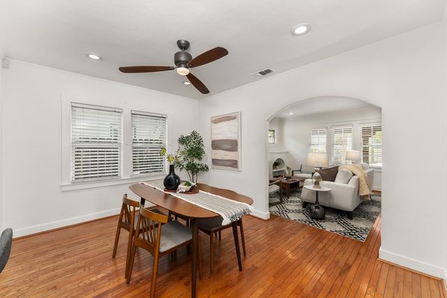 2653 Freeport Blvd, Sacramento, CA 95818