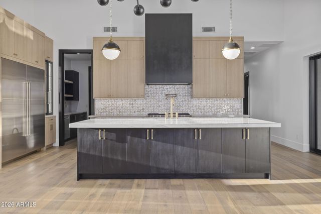 23775 N 63rd Drive, Glendale, AZ 85310