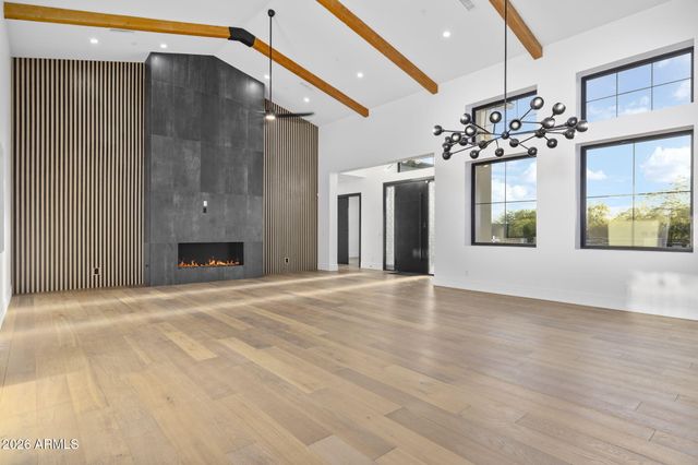 23775 N 63rd Drive, Glendale, AZ 85310