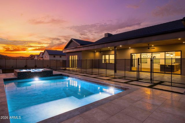 23775 N 63rd Drive, Glendale, AZ 85310