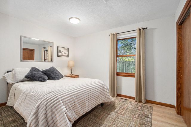 2932 S 3rd Street, Niles, MI 49120