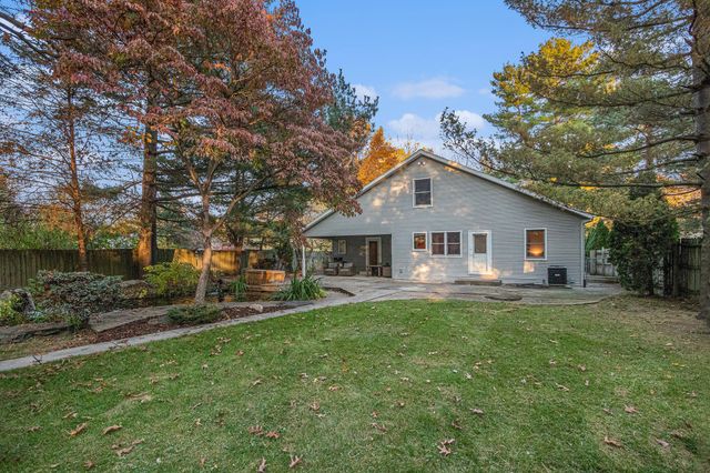 2932 S 3rd Street, Niles, MI 49120