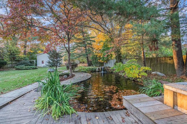 2932 S 3rd Street, Niles, MI 49120