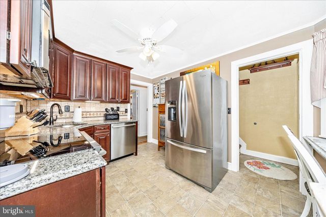 526 GRANT PL, Frederick, MD 21702