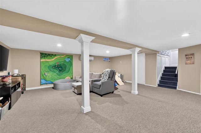 171 Melanie Way, Commack, NY 11725