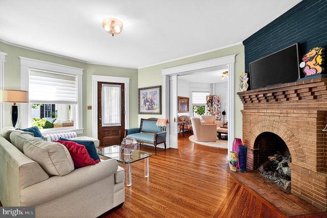 14 N MAIN ST, Cranbury, NJ 08512