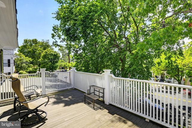 14 N MAIN ST, Cranbury, NJ 08512