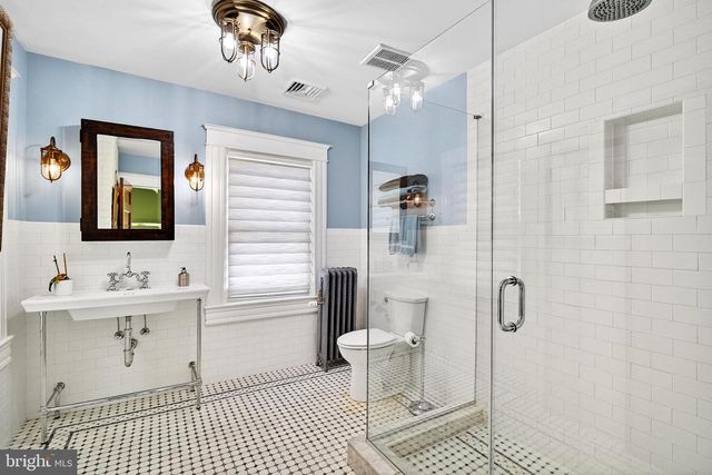 14 N MAIN ST, Cranbury, NJ 08512