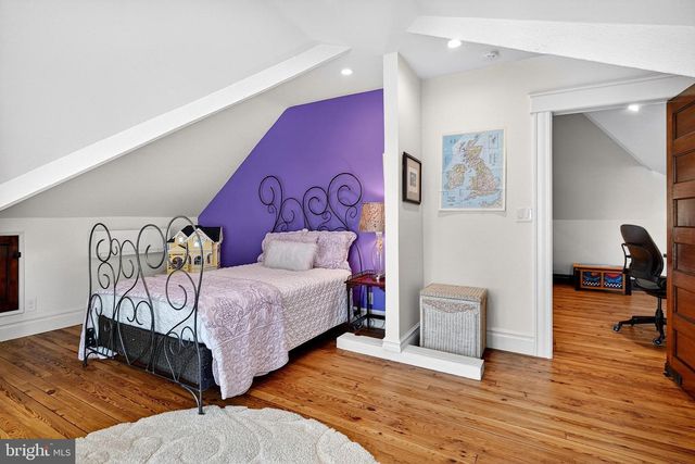 14 N MAIN ST, Cranbury, NJ 08512