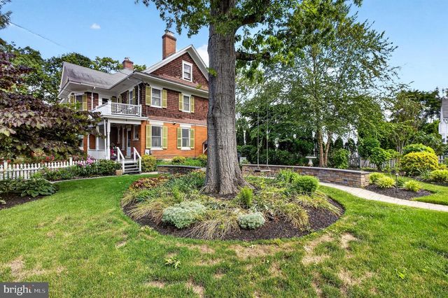 14 N MAIN ST, Cranbury, NJ 08512