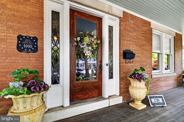 14 N MAIN ST, Cranbury, NJ 08512