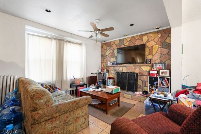 726 14Th Ave, Paterson City, NJ 07504