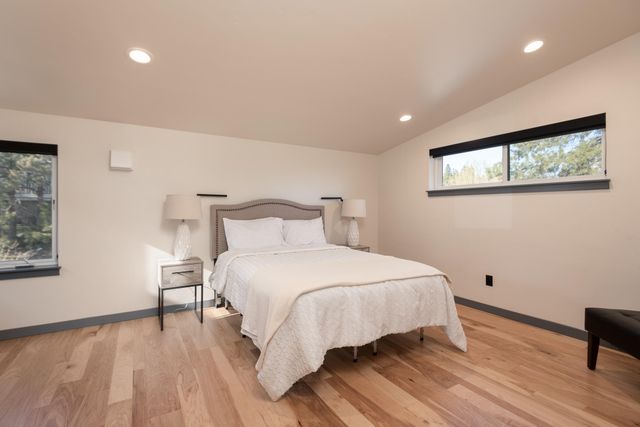 919 NW Roanoke Avenue, Bend, OR 97703