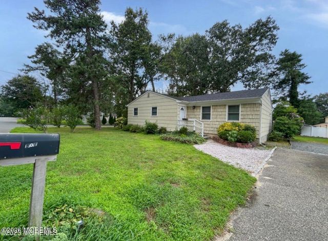 501 Bismarck Street, Toms River, NJ 08757