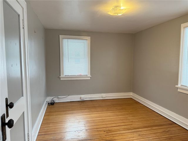 61 Cliffmor Street, Rochester, NY 14609