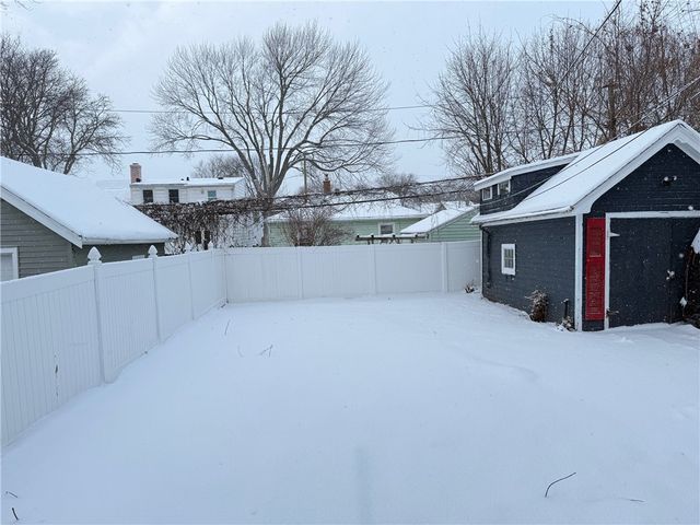 61 Cliffmor Street, Rochester, NY 14609