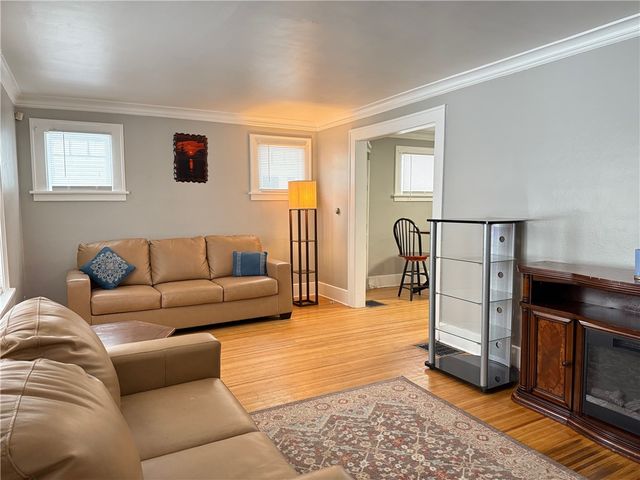 61 Cliffmor Street, Rochester, NY 14609