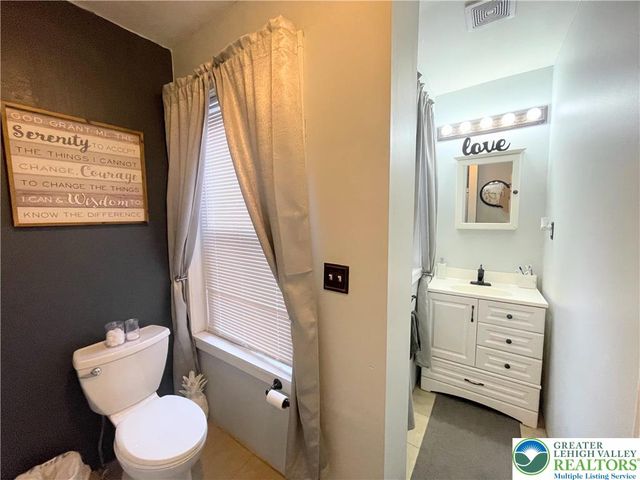 633 Maple Street, Bethlehem City, PA 18018