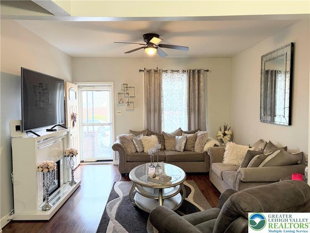 633 Maple Street, Bethlehem City, PA 18018