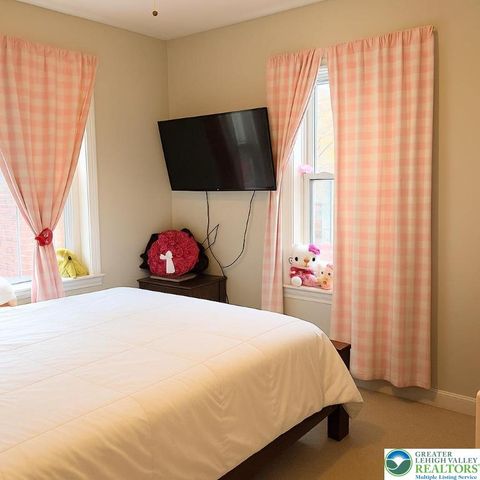 633 Maple Street, Bethlehem City, PA 18018