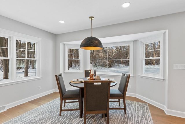 10525 N Fairway LANE, Mequon, WI 53092