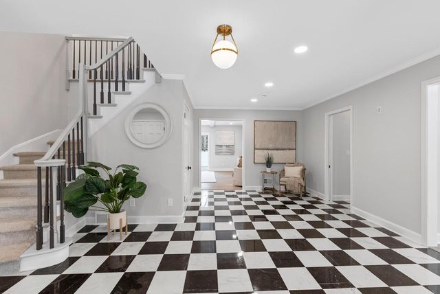 10525 N Fairway LANE, Mequon, WI 53092