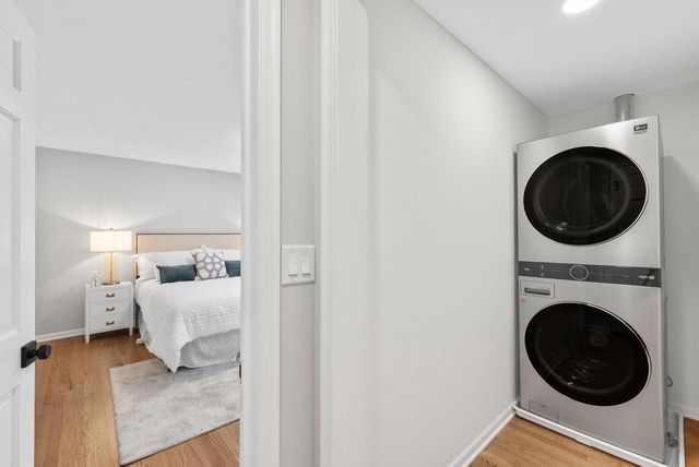 10525 N Fairway LANE, Mequon, WI 53092