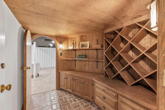 10525 N Fairway LANE, Mequon, WI 53092