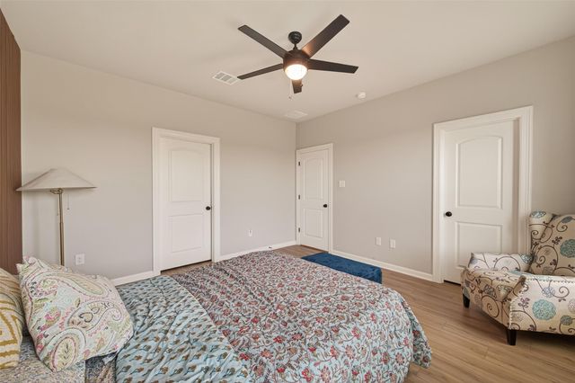 1010 Gentle Nook Drive, Beasley, TX 77417