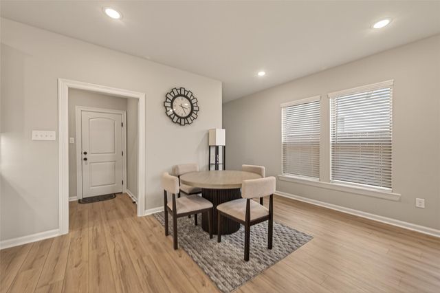 1010 Gentle Nook Drive, Beasley, TX 77417