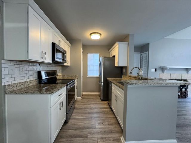 105 Hawkstone Way, Alpharetta, GA 30022