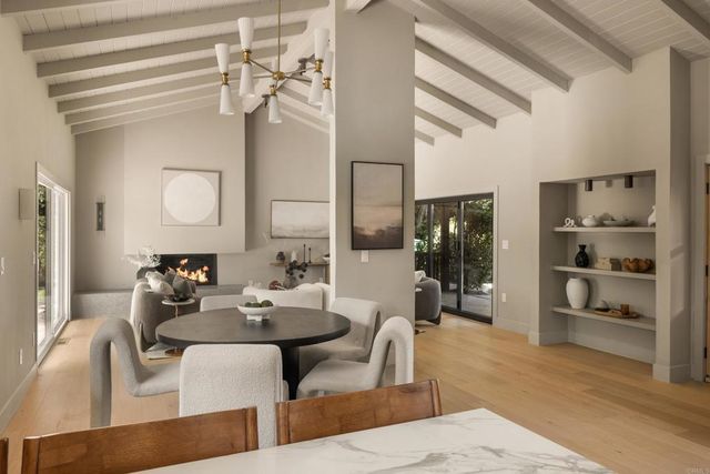 12441 La Bella Dr, North Tustin, CA 92705