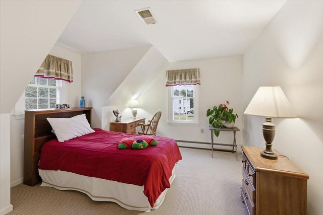 16 Palmer Mill Road, Halifax, MA 02338