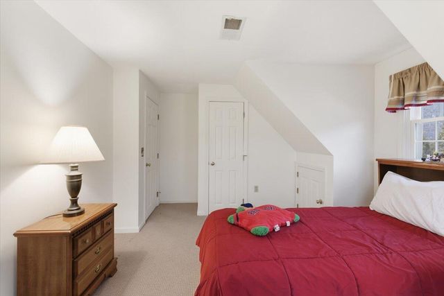 16 Palmer Mill Road, Halifax, MA 02338