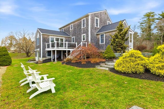 16 Palmer Mill Road, Halifax, MA 02338