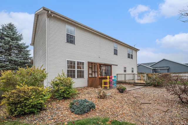 57210 White Pine Trail, South Bend, IN 46619