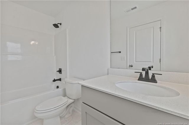 4546 Bunkers Bay, Homesite 3 Lane, Hope Mills, NC 28371