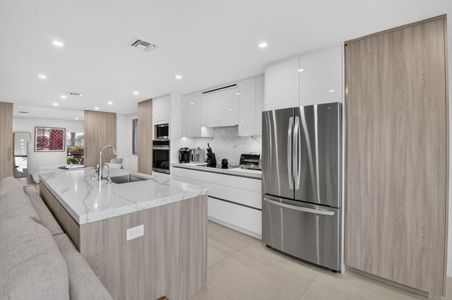 403 Bridgewood Court, Boca Raton, FL 33434
