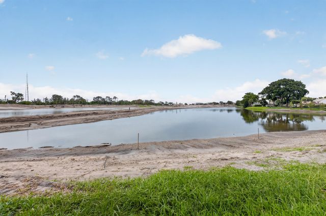 403 Bridgewood Court, Boca Raton, FL 33434