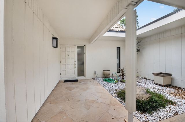 403 Bridgewood Court, Boca Raton, FL 33434