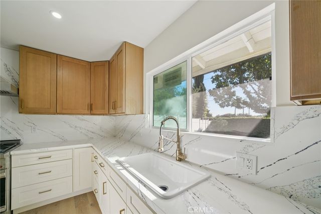 1098 Syracuse, Claremont, CA 91711