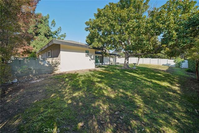 1098 Syracuse, Claremont, CA 91711
