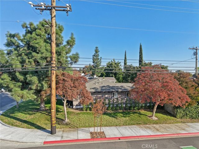 1098 Syracuse, Claremont, CA 91711