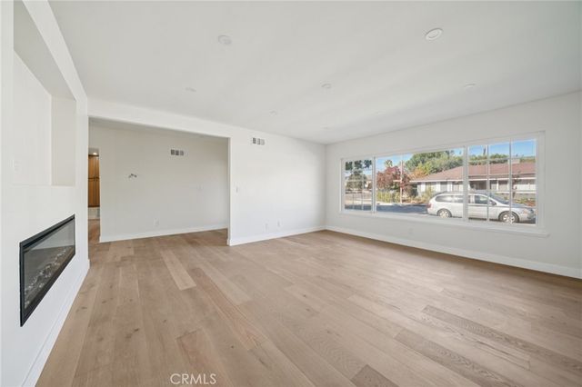 1098 Syracuse, Claremont, CA 91711